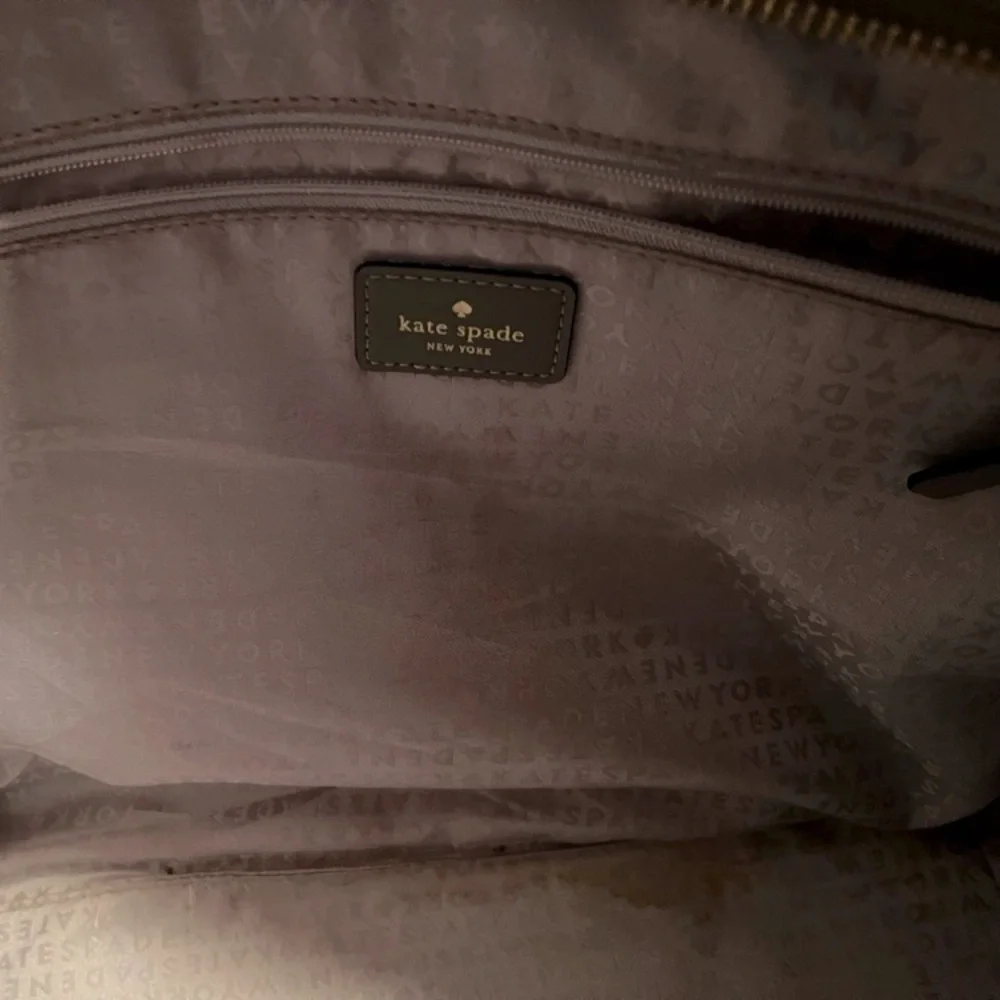 Near Mint! Kate Spade Bixby Place Camryn Large Patent Leather Tote 1st Edition - Picture 9 of 15